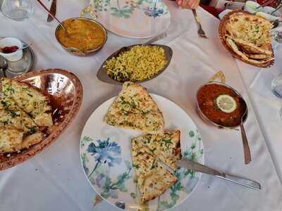 Lal Quila Indian Restaurant