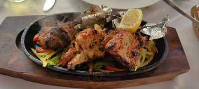 Lal Quila Indian Restaurant