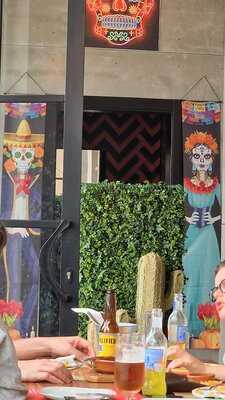 Mamalupe Dos Hermanas