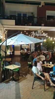 Restaurante Acholinos Deluxe, By Deartitus