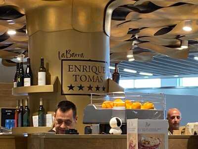 La Barra Enrique Tomas Seville Airport