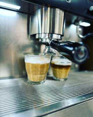 La Celestina Pastelería Y Café