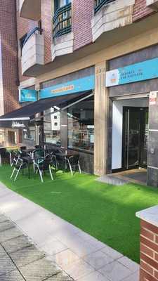 La Celestina Pastelería Y Café