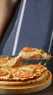 El Trébol 1983  Pizzas Y Empanadas