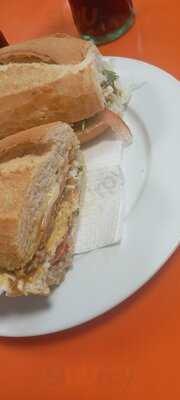 Cafetería-churreria Jonathan - Photo 8