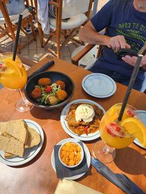 Can Jano Vermutería