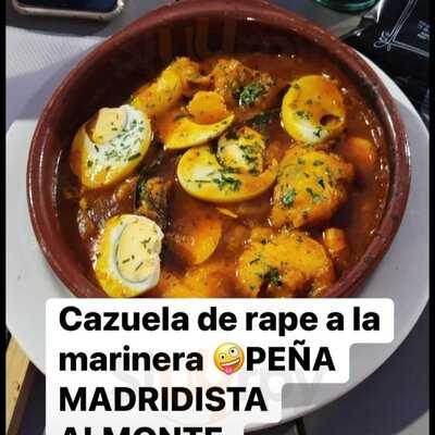 Peña Madridista Dominio Blanco