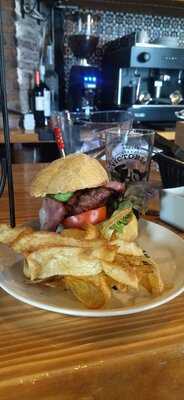 87 Fusión Tapas & Drinks