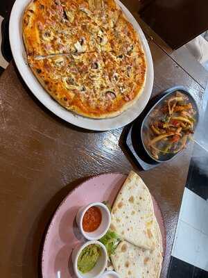 Tofino Continental Restaurant