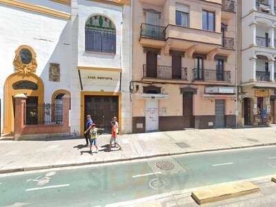 Crustum Luis Montoto