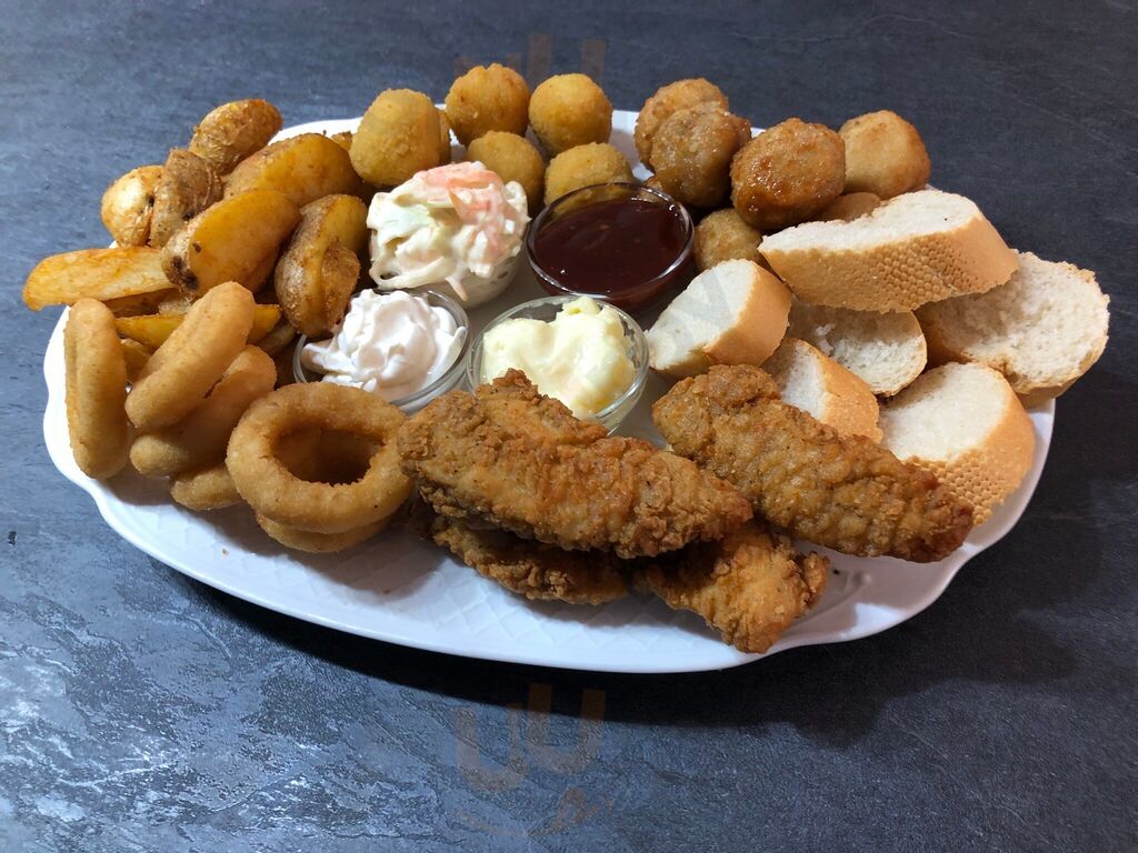 Shaw’s Bar & Restaurant