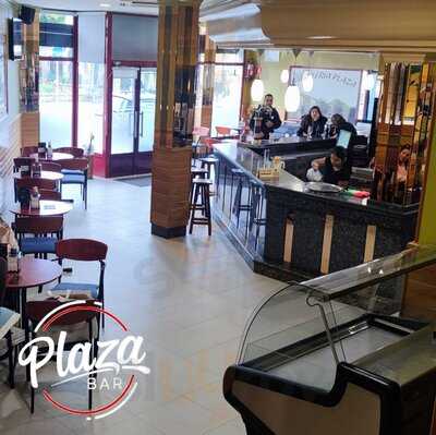 Bar Plaza