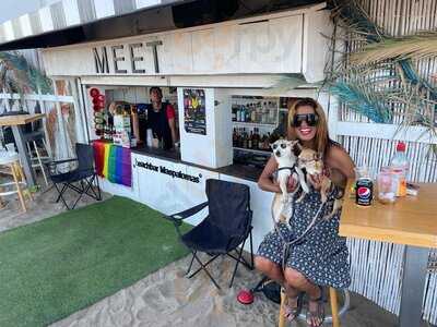 Meet Beach Bar