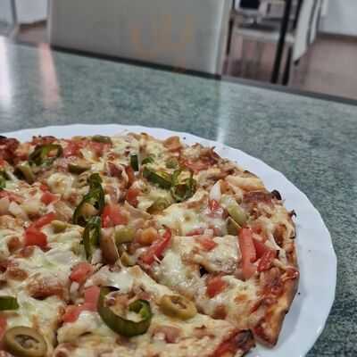 Ibi Doner Kedab Y Pizzería