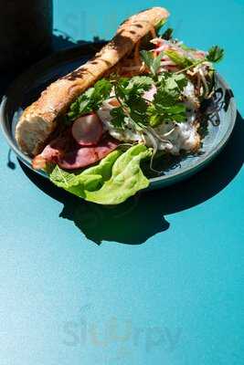 Miss Lys Brunch Café