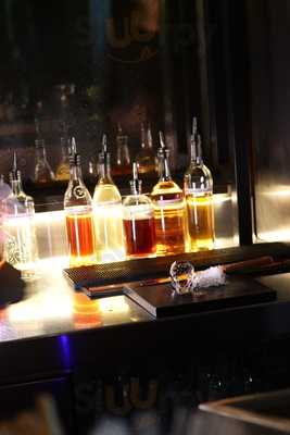 Backstage Cocktails & Snacks