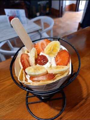 El Peñón Des Saveurs (crêpes,gofres Y Helados)