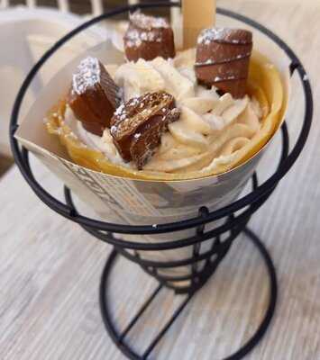 El Peñón Des Saveurs (crêpes,gofres Y Helados)