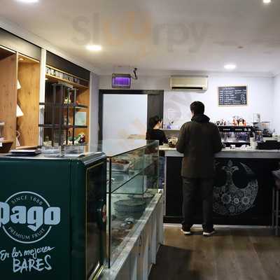 Fleca Cafeteria Caputxins