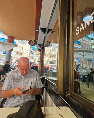 Restaurante Latino Bar Júnior