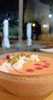 Amontillado Winebar & Tienda