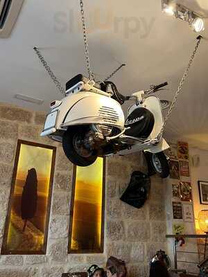 Restaurants Vespas Moraira Spain