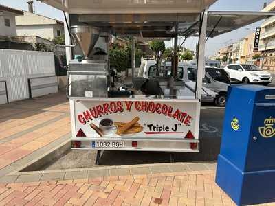 Churros Y Chocolate Triple J
