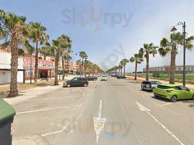 Churros Y Chocolate Triple J