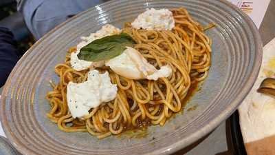 La Mafia Se Sienta A La Mesa