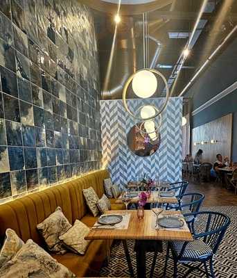 La Mafia Se Sienta A La Mesa