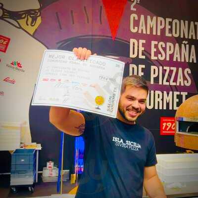 Pizzería Isla Sicilia Vitoria Reina Sofía