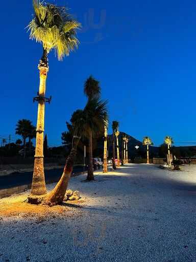 Lulu Beachclub
