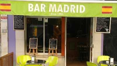 Café-bar Madrid.