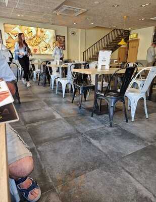 Tejeringo's Coffee Los Boliches.