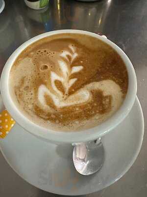 Papillon Pizzeria Cafe