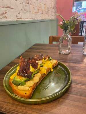 Asun Brunch & Bakery