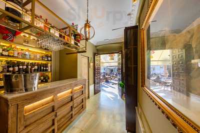 La Droguería España N14