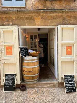 Il Castello Restaurant & Lounge Bar