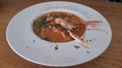 Grins Fusion Gastro Bar