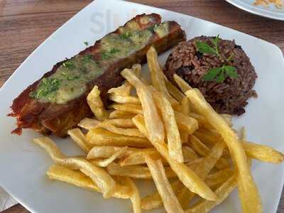 D’mi Cuba Bar Restaurante