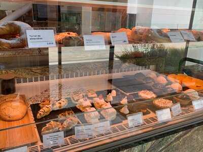 Santagloria Coffee & Bakery