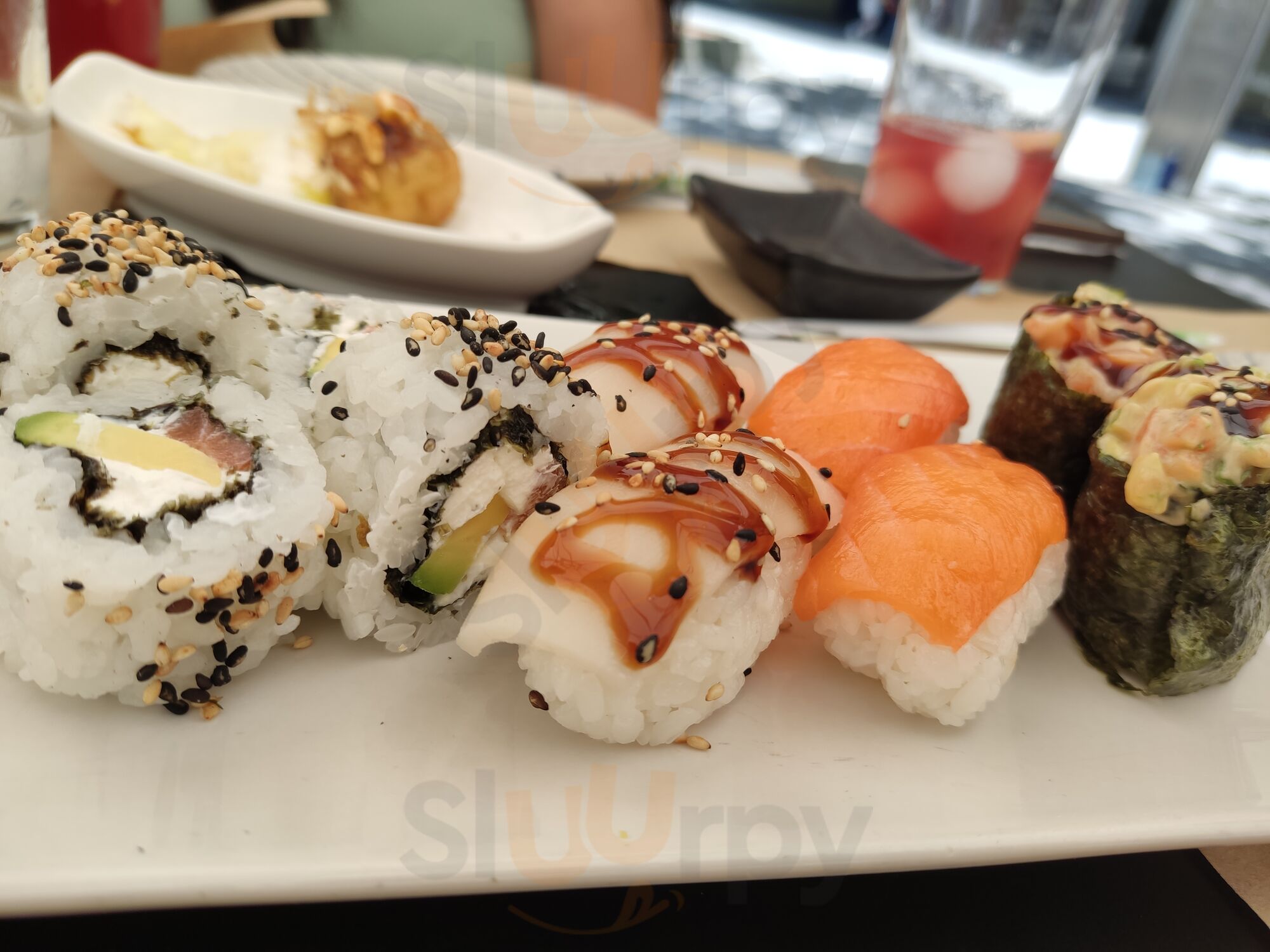 L.san Sushi Ramen Córdoba