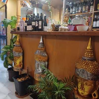 Chang Thai Bar & Restaurant