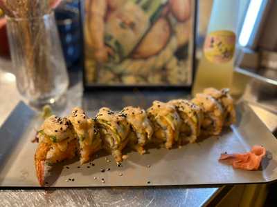 Shokudo Japones Ramen Sushi