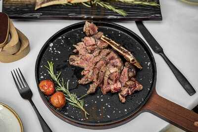 Raza Madrid Bernabeu