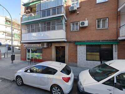 Bar Restaurante La Familia (restaurante Ecuatoriano)