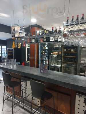 O Culto Wine Bar