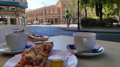 Confiterías Y Pastelerías Del Mediterráneo