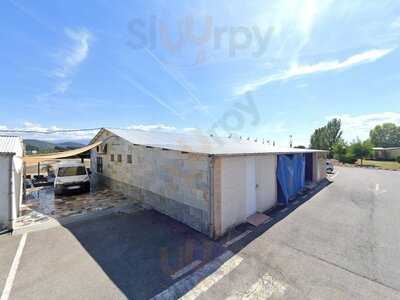 Karting Cabanas Raras Restaurant