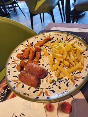 La Cueva De 1900 / Cc La Cañada